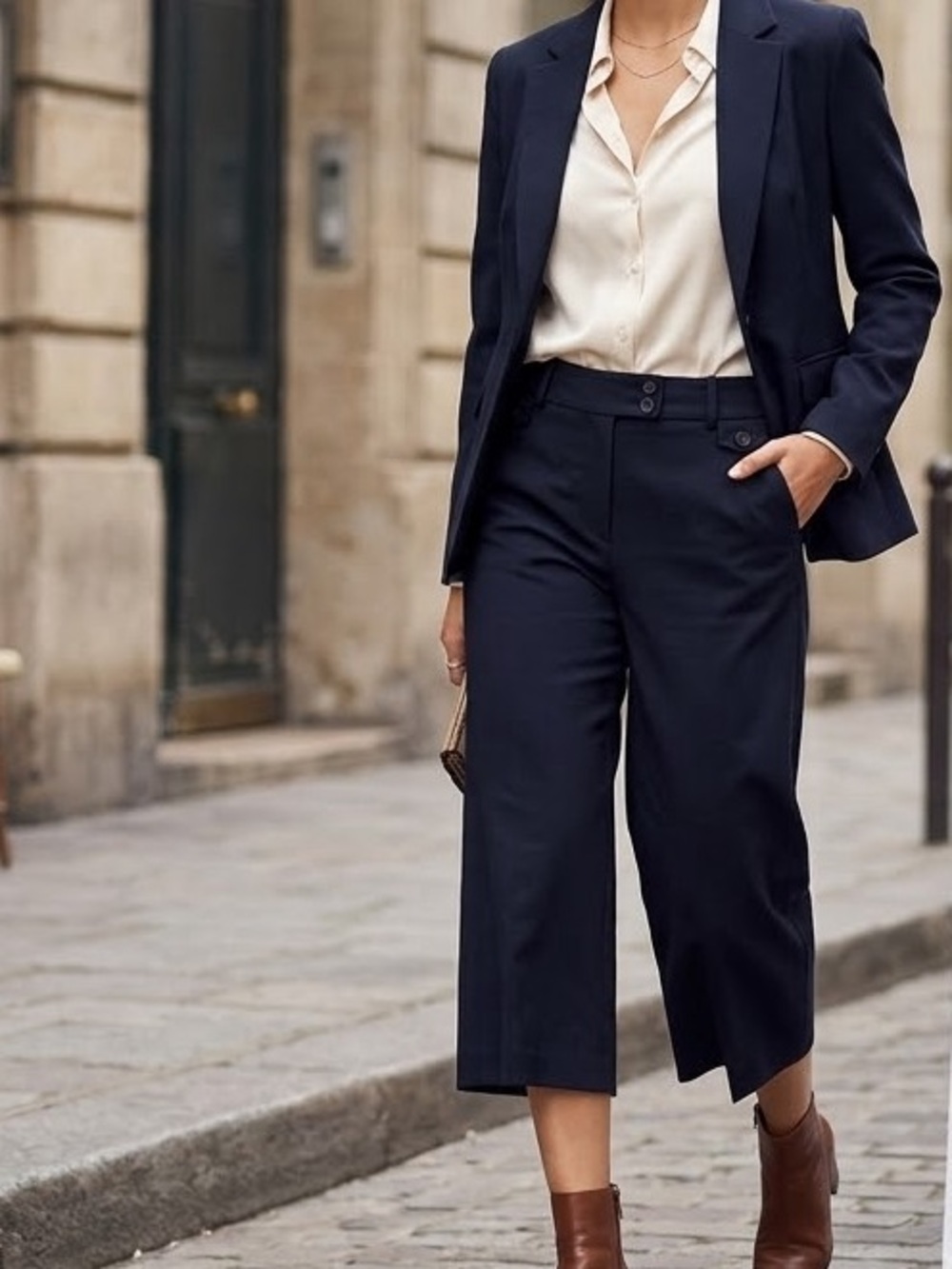 Sandro Sport Cropped Pants